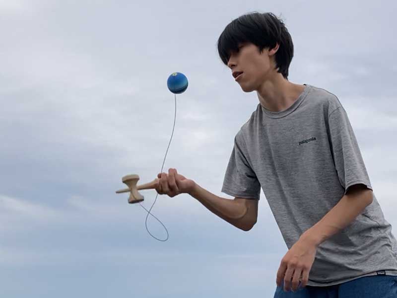 stage-kendama