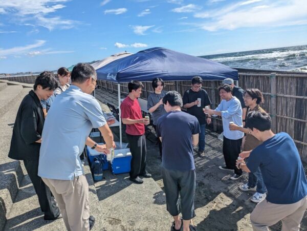 さあBBQ開始です！カンパーイ