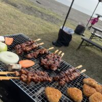 焼き鳥がバエマスね